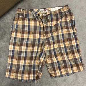 Plaid patterned shorts